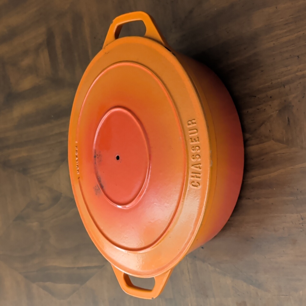 France Chasseur Cast Iron Enameled Oval Dutch Oven 31 Marking On Both 2 On Lid